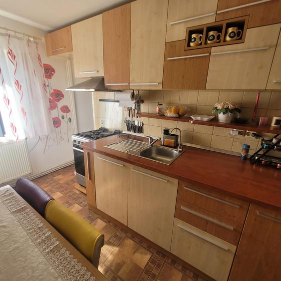 De vanzare apartament cu 4 camere, bld Grivitei