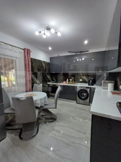 Casa cu 5 camere, 196 mp, 600 mp teren, in cartierul Primaverii