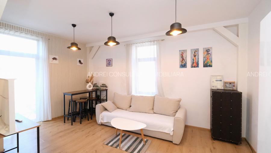 Vanzare apartament cu 4 camere in vila renovata Ultracentral Mitropolie - 3