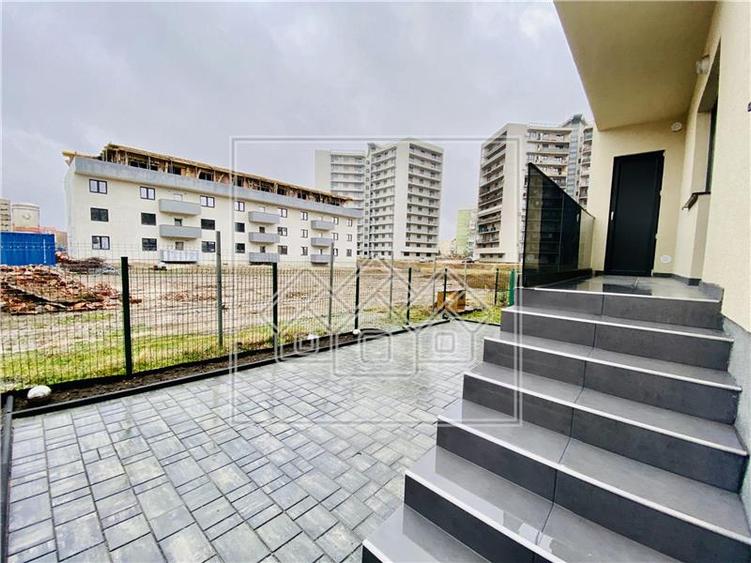 Ap. 2 camere si gradina, mobilat si utilat modern, zona D. Stanca