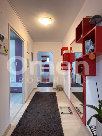 Apartament 4 camere | Semiluna | etaj 5 | lift nou | 125 000 euro