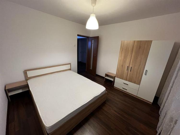 Apartament 2 camere decomandat - Rovine