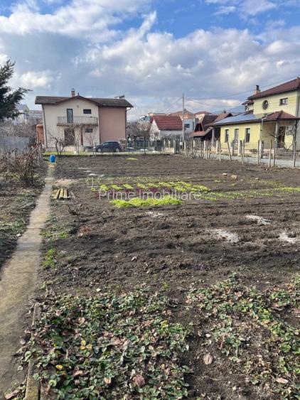 Teren intravilan 813 MP | TOATE UTILITATILE | 41 MP Front | ZONA CENTRU | - 2