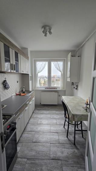 Apartament 2 camere, 44 mp, zona Victor Babes