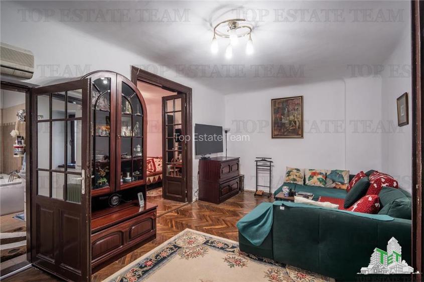 Vila de vanzare  - Zona Victoriei | Pretabil birouri, clinica sau rezidential - 12