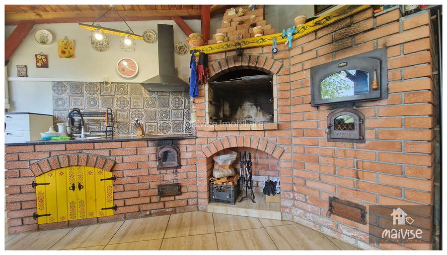 Vila superba, zona impadurita Valenii de Munte, teren 2473 mp