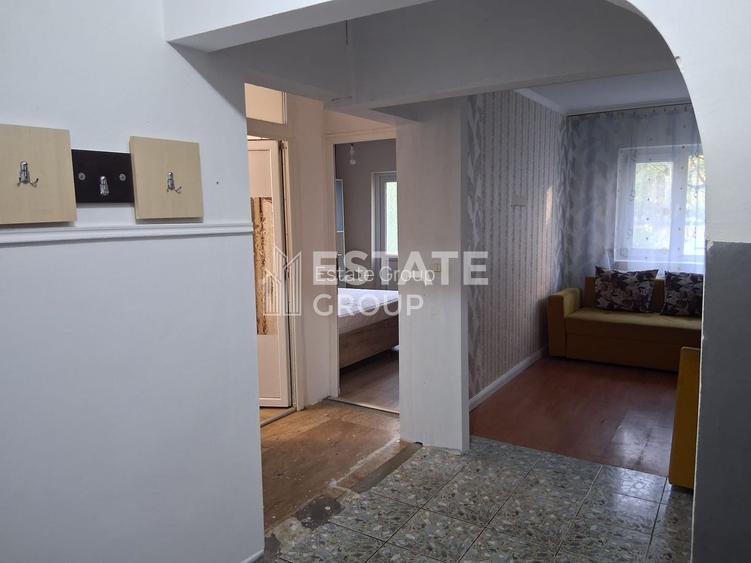 Apartament 3 camere, decomandat, Lipovei