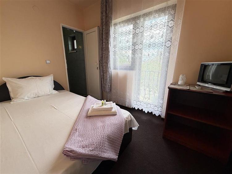 PENSIUNE 20 CAMERE | ZONA SANMARTIN | BIHOR | ACCES DIN E79