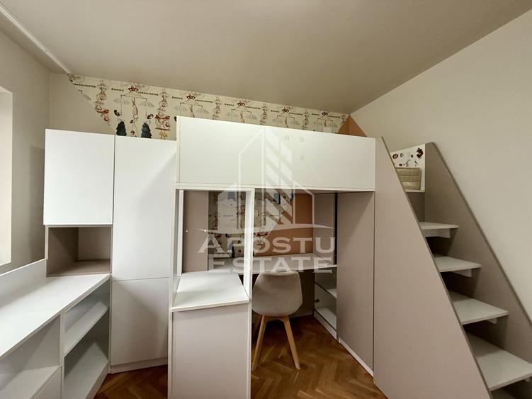 Apartament 3 camere renovat de vanzare, zona Iosefin Timisoara
