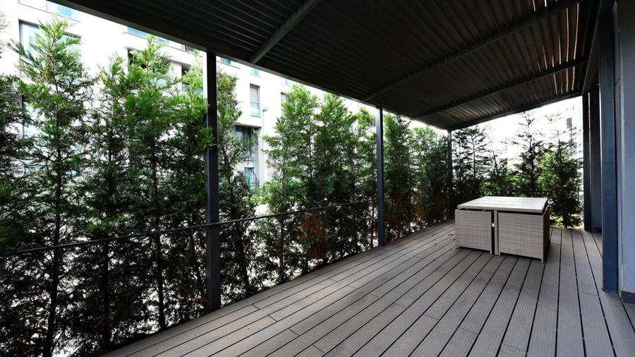 REA1025502 Duplex de vanzare l Gradina proprie