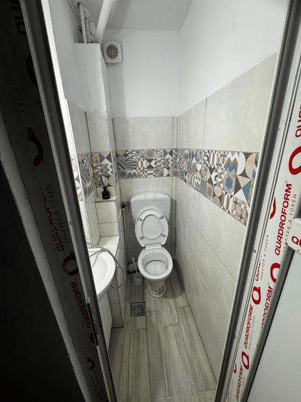 Apartament 2 camere Podu Ros-Socola, etaj intermediar