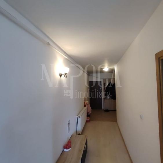 Apartament 3 camere de vanzare in Floresti