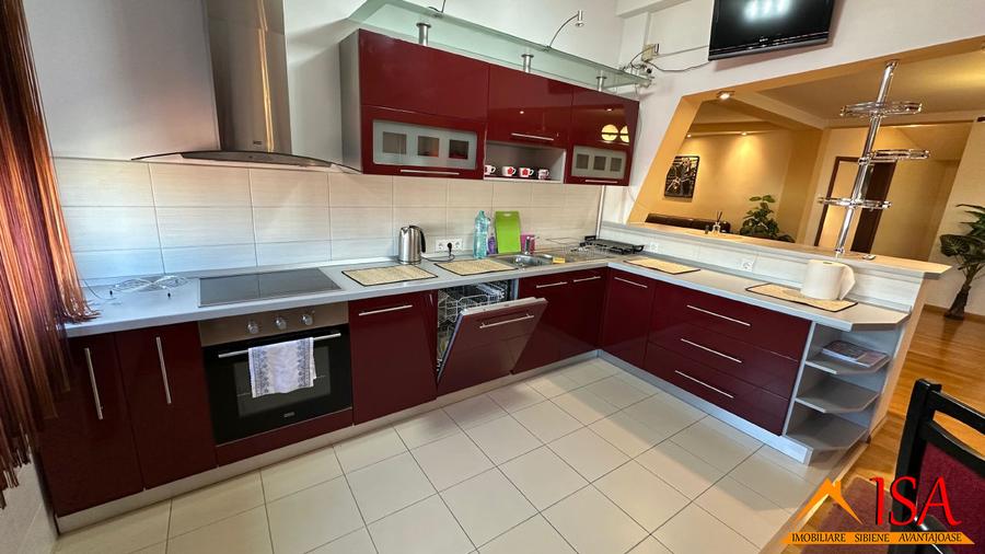 Apartament 3 camere de închiriat – zona OITUZ – Ready to Move!