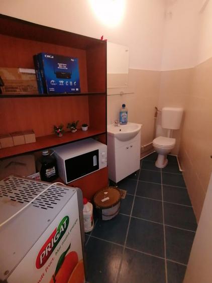 Cazino - Hotel Palace, spatiu ideal birouri, 90 mp., 5 camere.