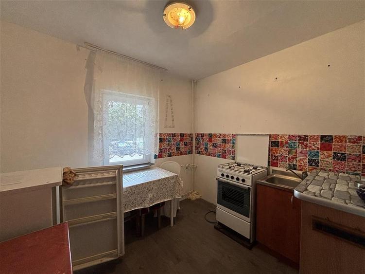 APARTAMENT 3 CAMERE | PARTER| DECEBAL | ORADEA