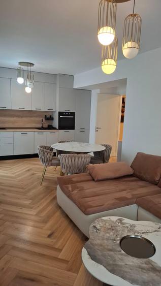 Apartament 2 camere complet mobilat si utilat in bloc boutique