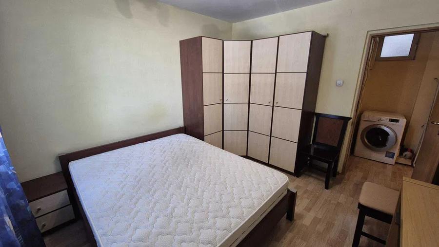 Apartament 3 camere Piata Unirii, semidecomandat, 600 euro
