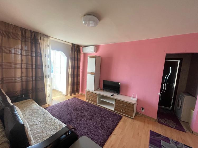Apartament cu 2 camere, 36.63 mp,pretabil regim hotelier, zona Craiovita - Niela