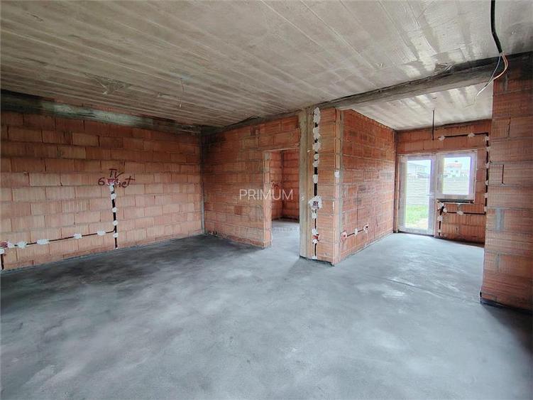 DUPLEX MANSARDABIL - SEPARAT PRIN BAIE - PERSONALIZARE INTERIOARA - 3