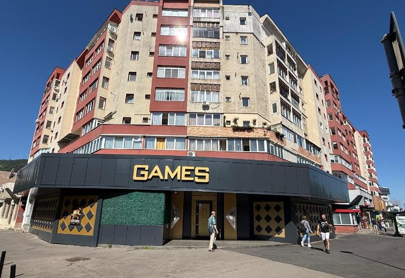 Proprietar INCHIRIEZ spatiu COMERCIAL 110 mp – zona JUDETEAN
