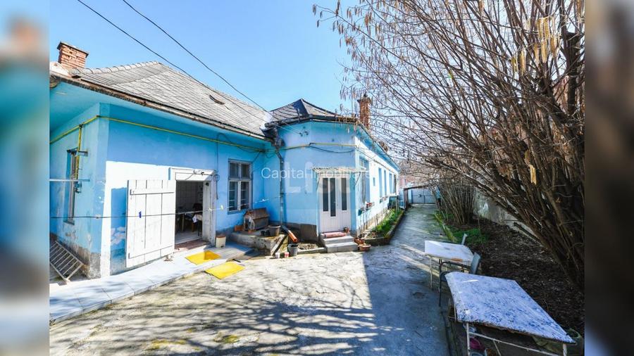 Casă armenească de vânzare în Gherla - 14