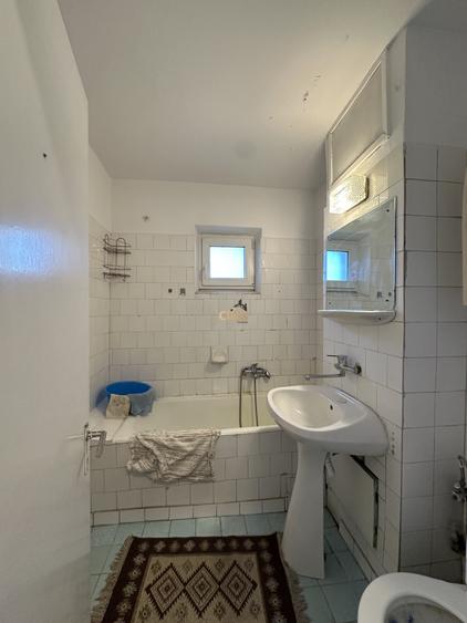 Apartament 2 camere | Decomandat | 50 mpu | Aurel Vlaicu Intre Lacuri
