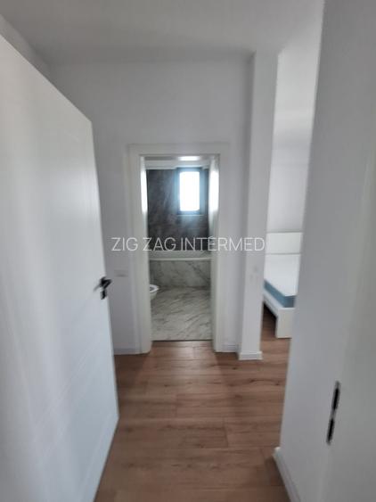 Tomis III , spatii IDEAL BIROURI, 103 mp. , LOC PROPRIU DE PARCARE - 14