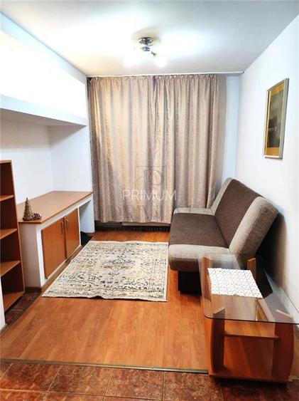LIPOVEI - PARTER - 4 CAMERE - 2 BAI - 2 BALCOANE - CENTRALA PROPRIE - BOXA - 14