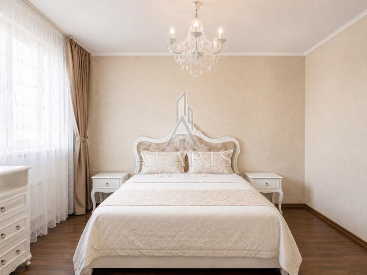 Apartament cu 2 camere, decomandat, zona Lipovei
