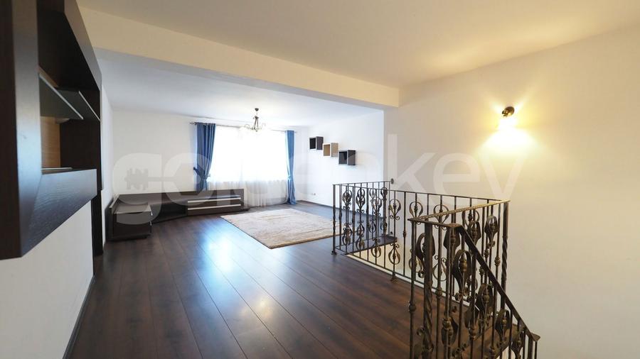 Vila spatioasa cu 6 camere | 500mp teren