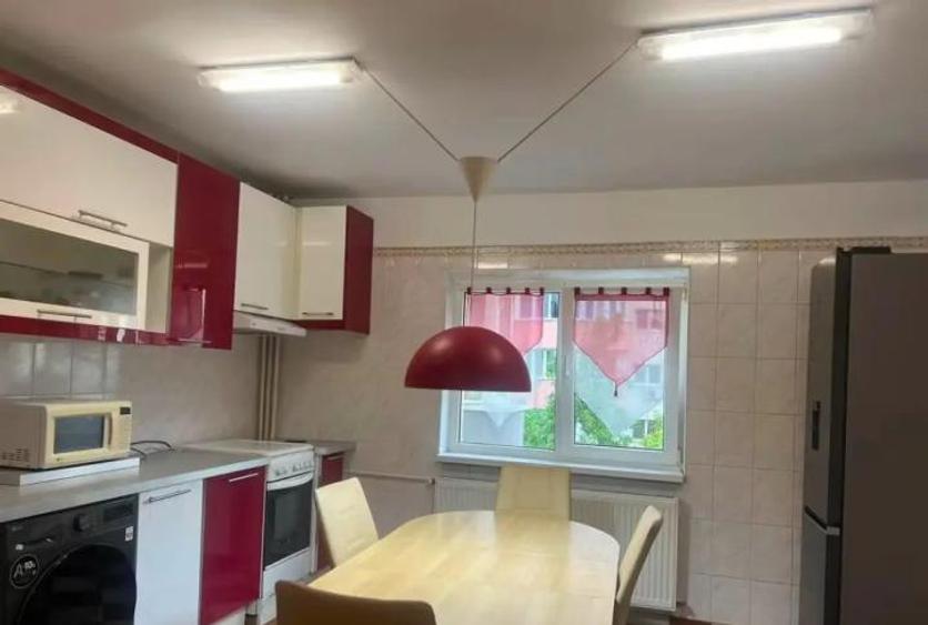Închiriere Apartament 4 camere în Timpuri Noi | Metrou | Parcare | PetFriendly
