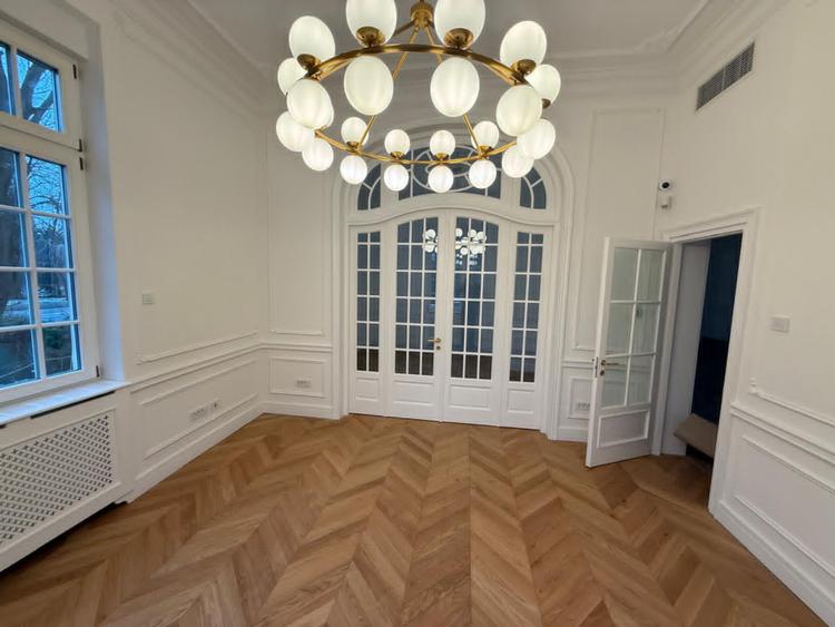 Kiseleff 55/ Apartament interbelic de exceptie intr- o vila istorica
