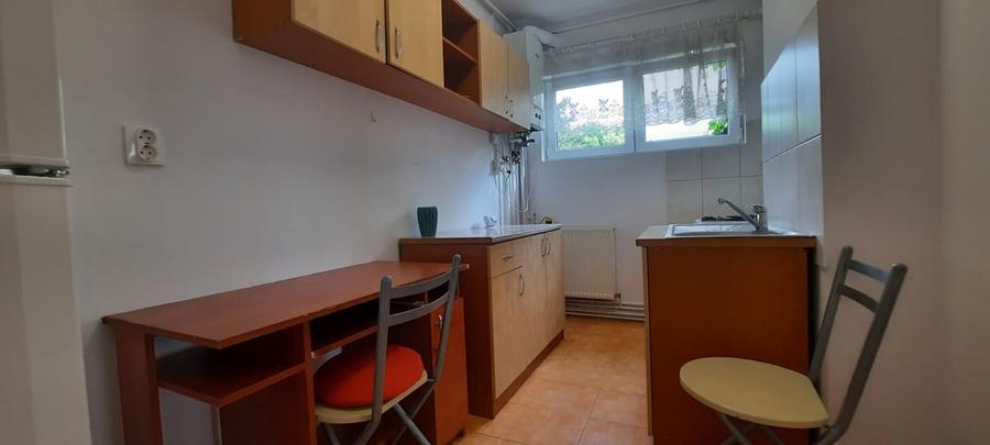 De inchiriat apartament 2 camere, Tg. Mures, Al. Cornisa, Zona UMF!
