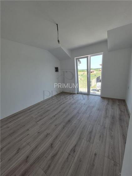 DUPLEX 4 CAMERE - DORMITOR LA PARTER - BUCATARIE INCHISA - 9