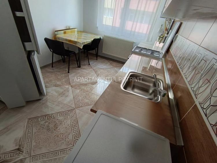 OCUPABIL IMEDIAT | 55 mp utili la etaj intermediar (1/2) - 2