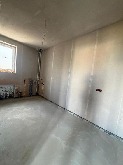 Duplex patru camere Dumbrăvița
