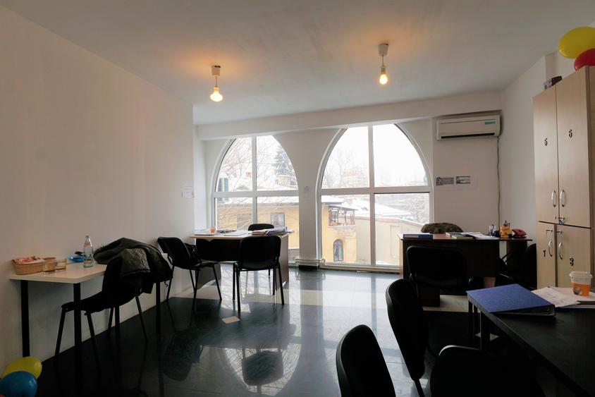 Cladire individuala Mosilor- Armeneasca - Birouri, cursuri