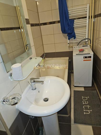 Garsoniera de inchiriat | Stirbei Voda | Metrou |  Parter - 10