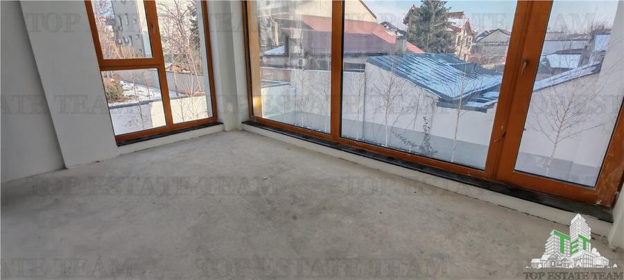 Apartament 3 camere, Duplex P+1 si curte proprie de 110 mp, bloc boutique, finis