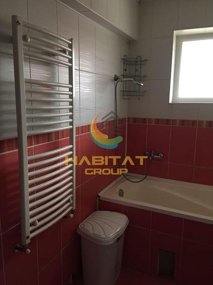 Studio Drumul taberei Bloc Nou Geam la baie
