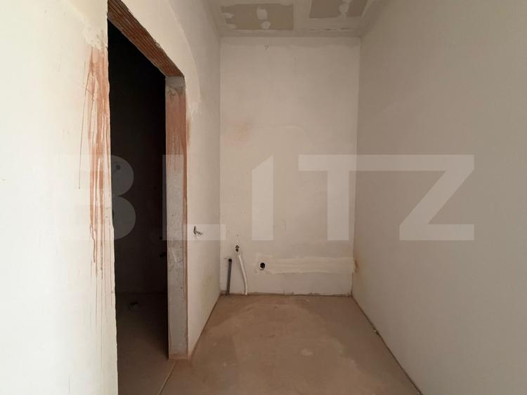 Apartament cu 3 camere, 2 bai, 88 mp, terasa 30 mp, Parcul Central