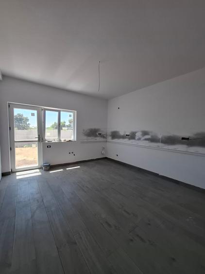 Casa 4 camere