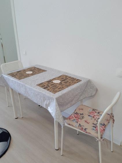 GARSONIERA DE INCHIRIAT