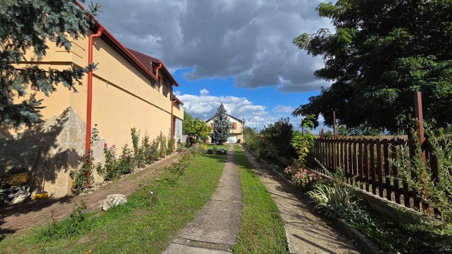 Casă cu mansardă de vânzare – zona Lucian Blaga - 6
