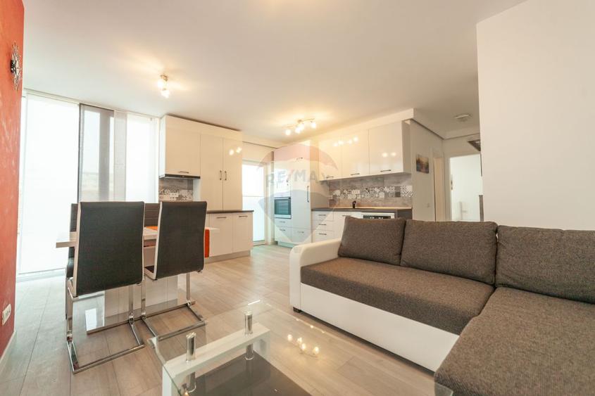 Apartament de închiriat ultracentral Arad Plaza +loc de parcare