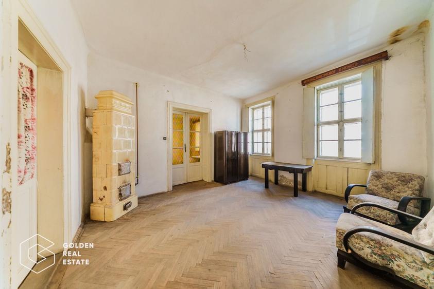 4 Camere la casă, 215mp+261mp teren, str Preparandiei
