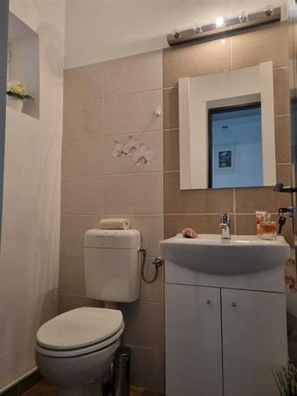 Apartament 3 camere renovat,  mobilat  Racadau
