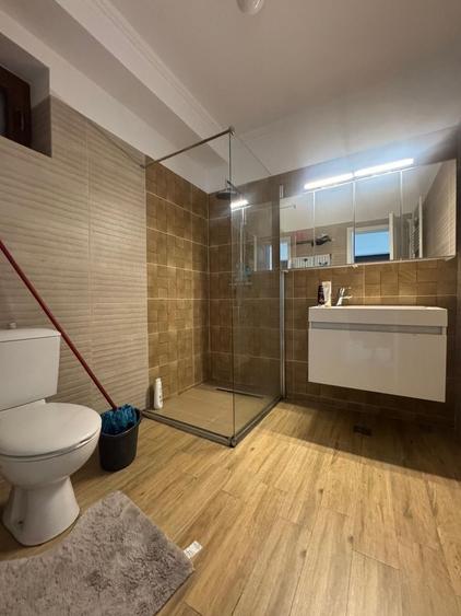 3 camere + LOC DE PARCARE inclus || AVIATIEI
