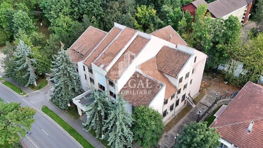 Clădire fost sediu BCR, 2.335 mp, P+2E | 0% comision - 2