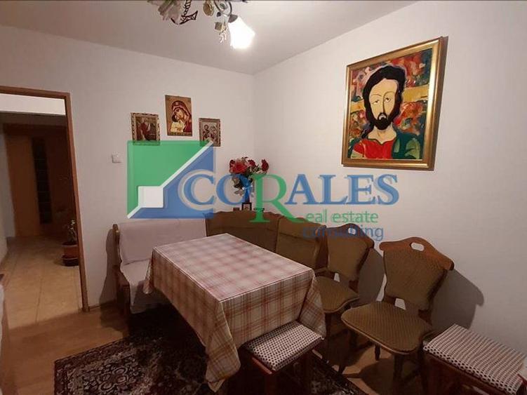 Foarte spatios, Posibilitate centrala